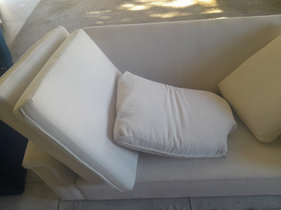 Couch cleaned in Newlands Cape Town